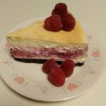 baked raspberry filled cheesecake